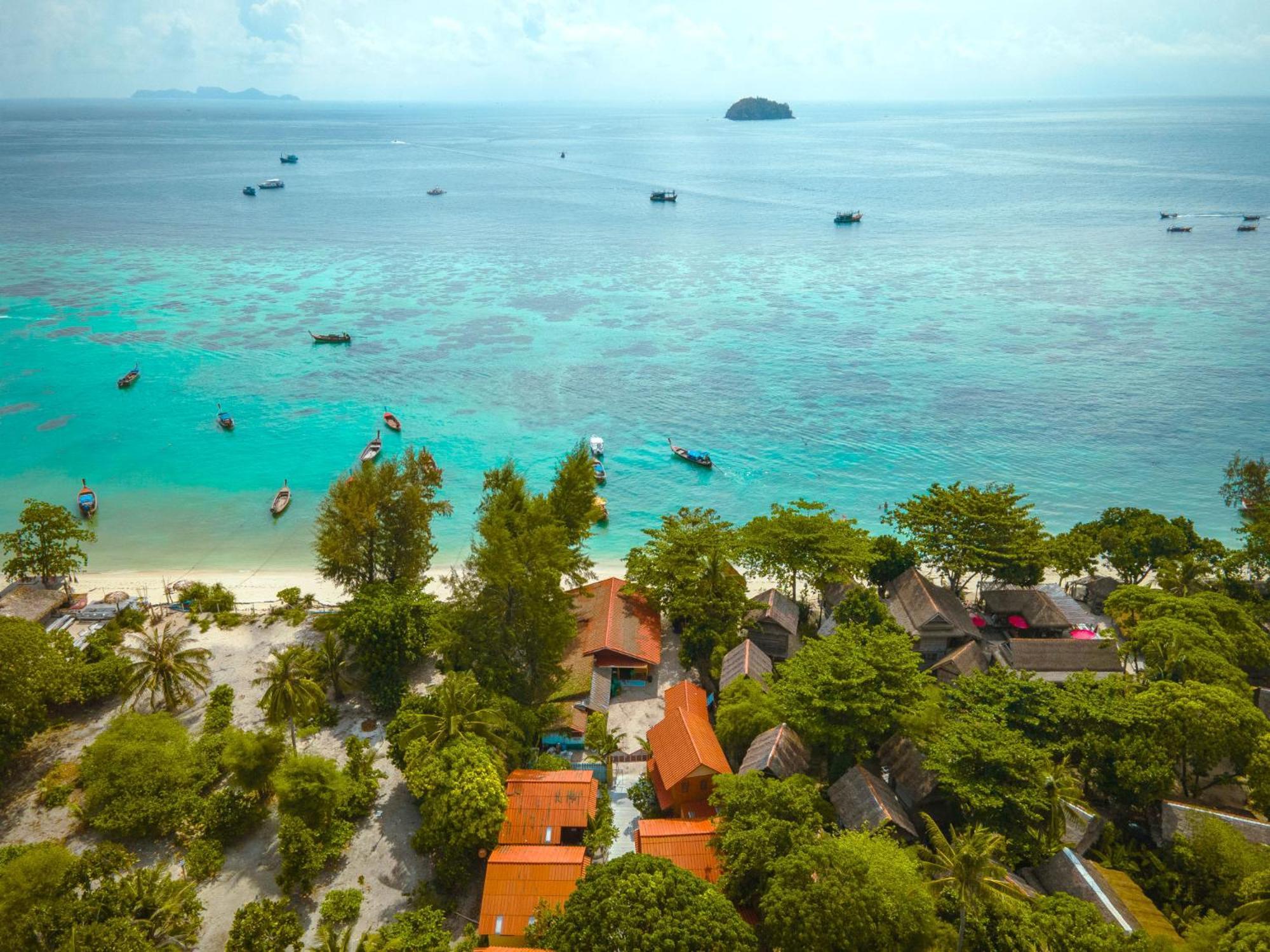 Coco Beach Bungalows Koh Lipe Esterno foto